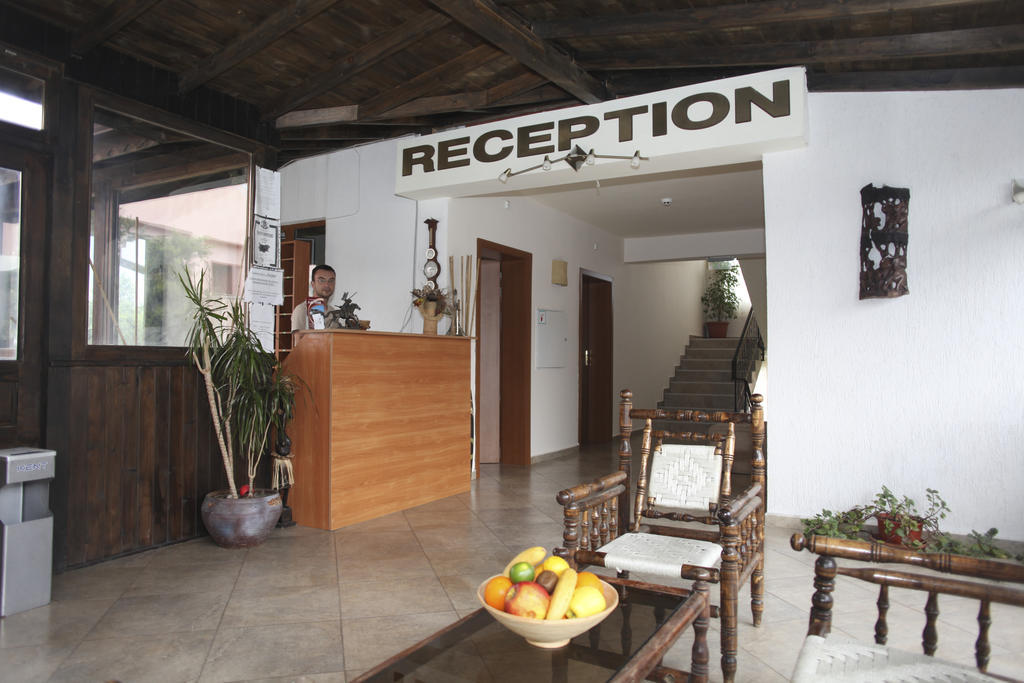 Hotel Laguna 2*